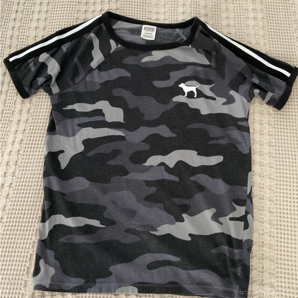 Black and Gray Camouflage T-Shirt